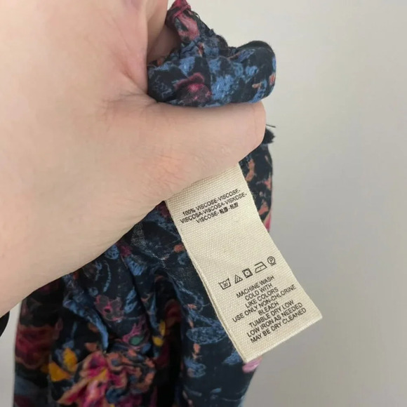 Free People Free Spirit Off The Shoulder Top in Floral Multi Size Small - Picture 4 of 6